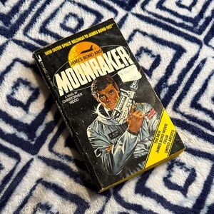 James Bond Moonraker Paperback Book
